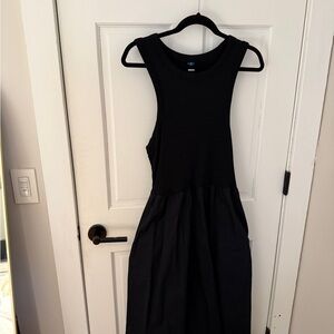 Old Navy Elegant Black Midi Dress